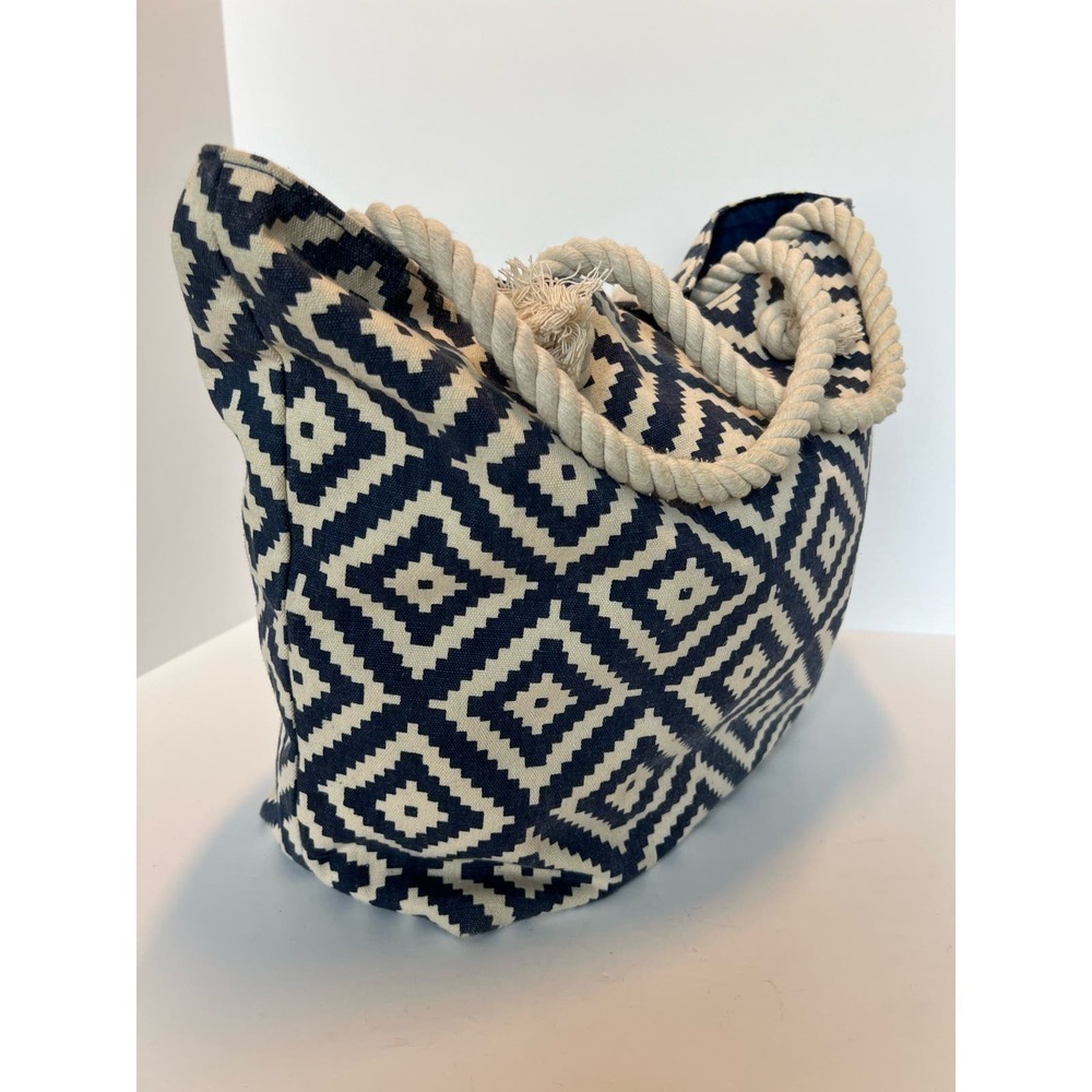 Summer & Rose Nautical Tote, Geometric Pattern, Rope Handles, Blue & White - Picture 13 of 16